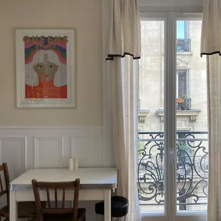 Cosy In Montmartre 2-3 People - Hausmann Style Apartment Paris